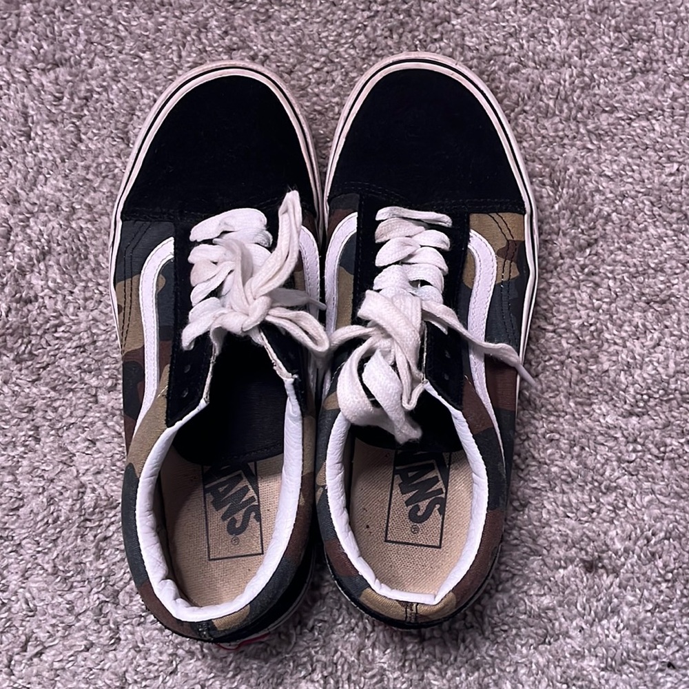 Camo old skool vans